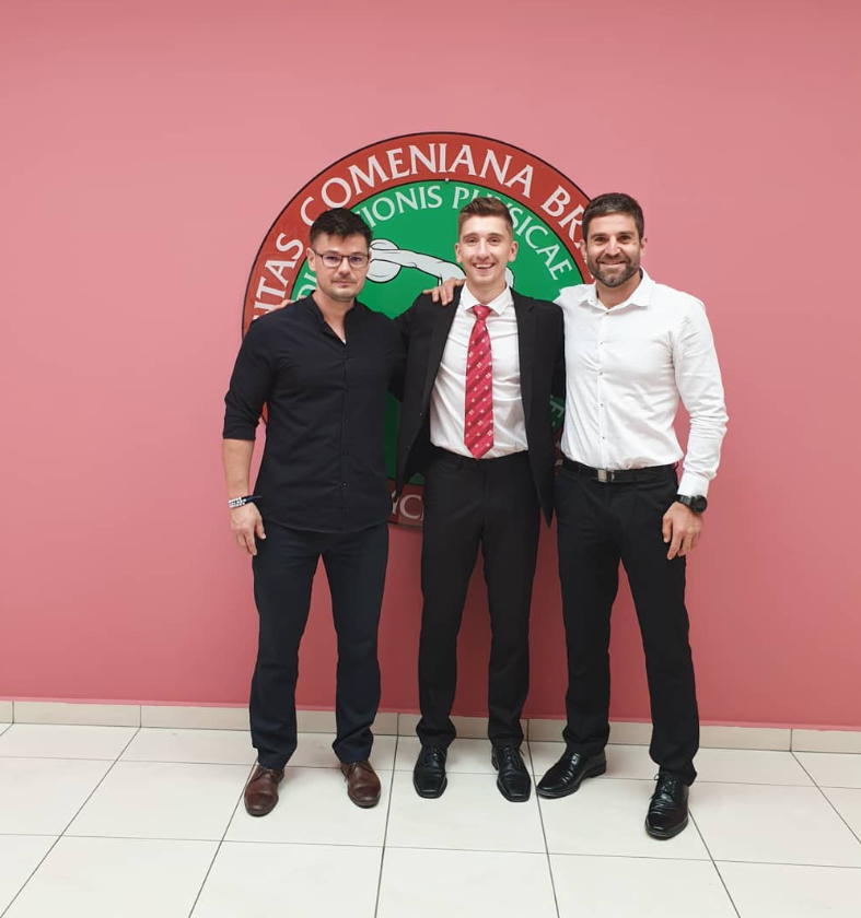 Jakub Chudý po obhajobe PhD. na Fakulte telesnej výchovy a športu